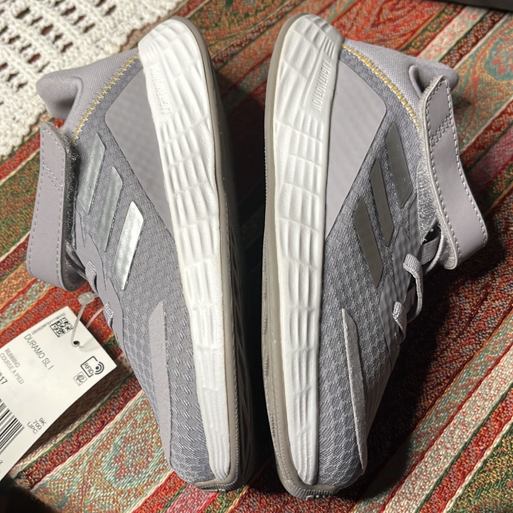Adidas kids Durango SL I running Gray and White Sneakers NO TIE